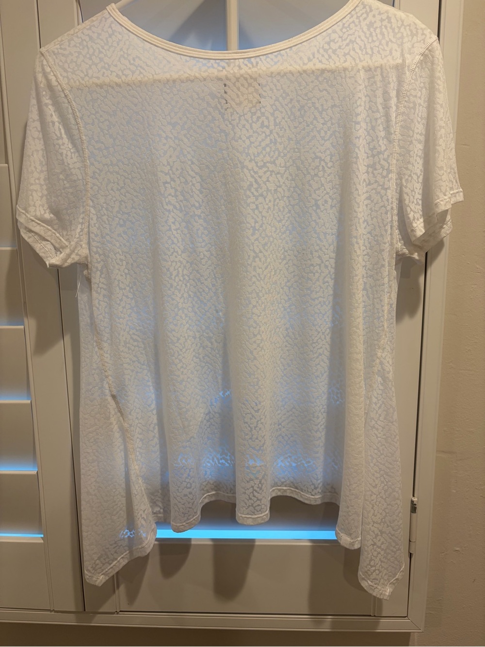 Lululemon White Animal Print Burnout Short Sleeve Tee